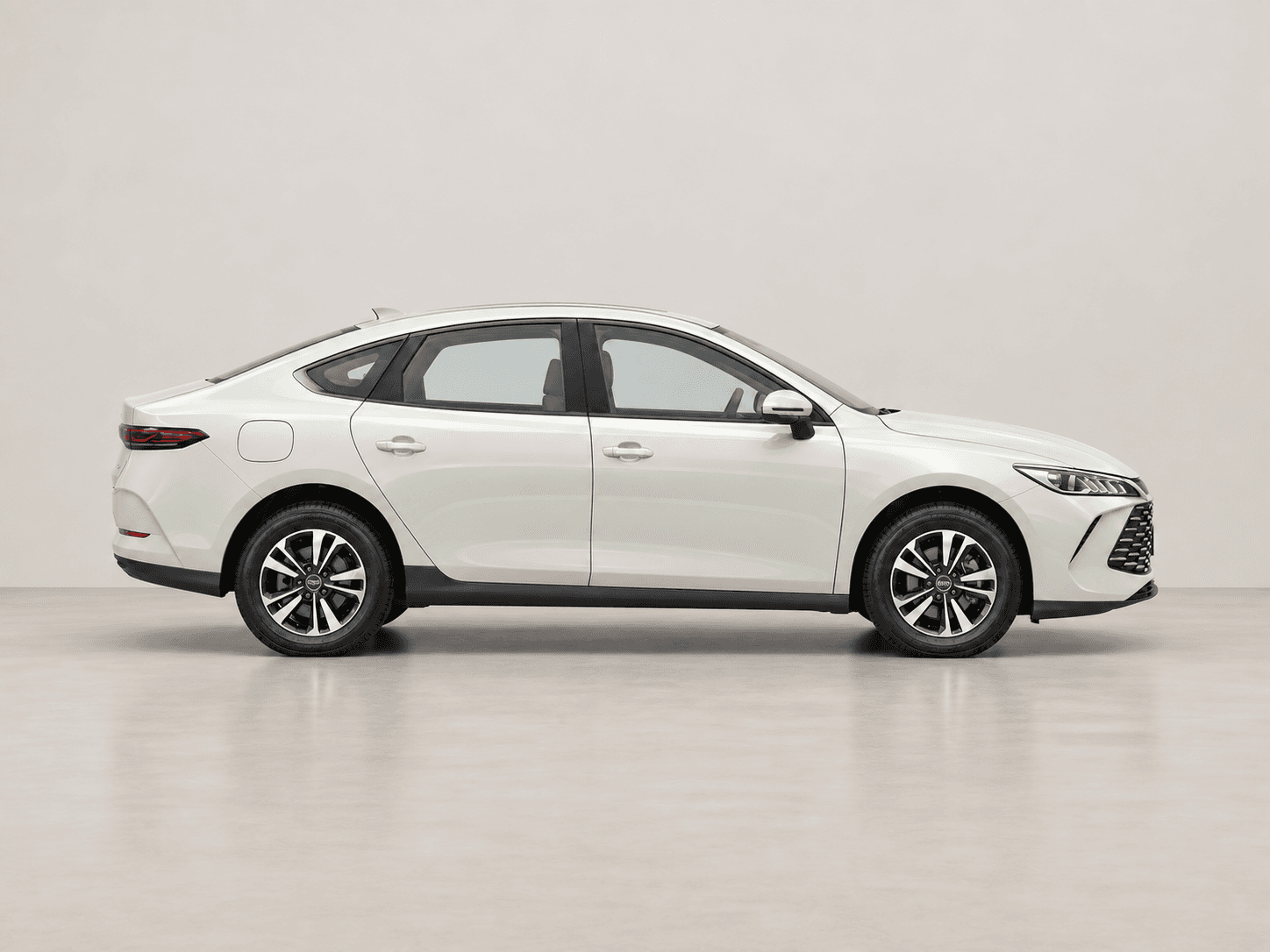 BYD Qin Plus 사진 4